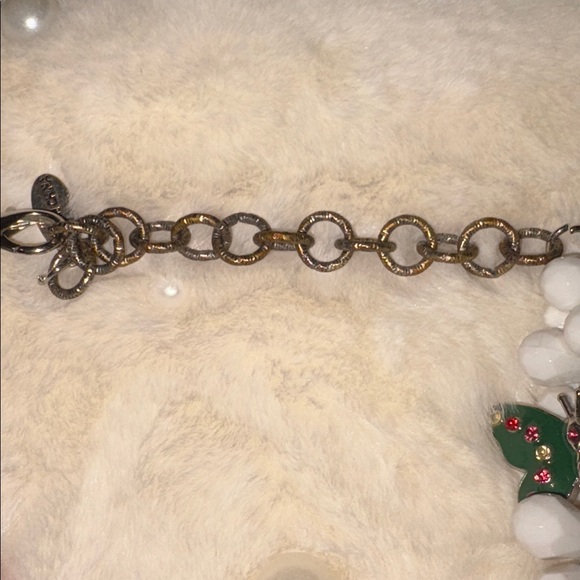 Sassy Jones Love Bug Necklace - Picture 4 of 4